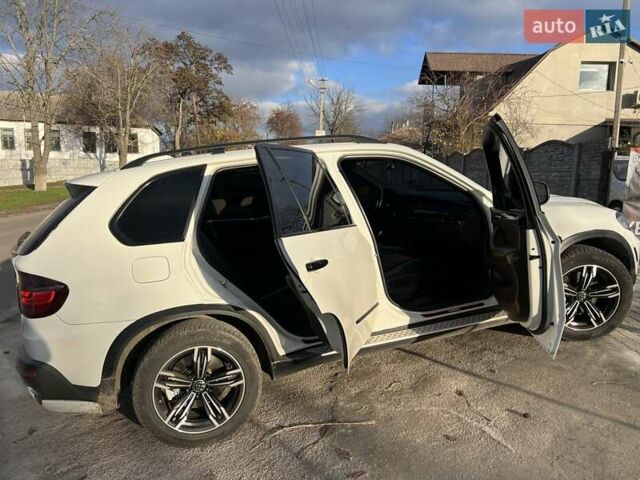 Белый БМВ Х5, объемом двигателя 4.8 л и пробегом 190 тыс. км за 9999 $, фото 2 на Automoto.ua