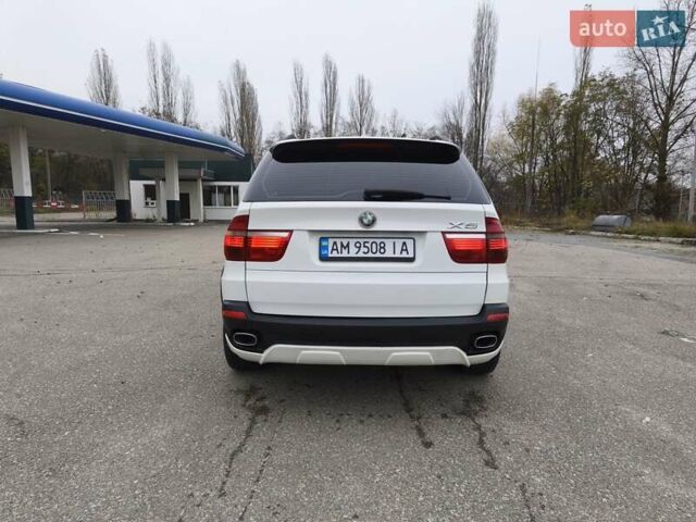 Белый БМВ Х5, объемом двигателя 3 л и пробегом 314 тыс. км за 14699 $, фото 62 на Automoto.ua