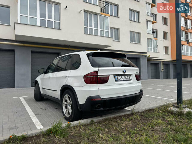 Белый БМВ Х5, объемом двигателя 3 л и пробегом 336 тыс. км за 9500 $, фото 8 на Automoto.ua