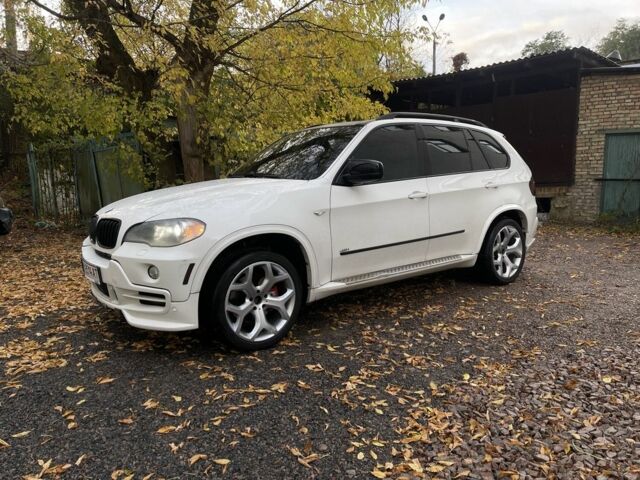 Белый БМВ Х5, объемом двигателя 4.8 л и пробегом 231 тыс. км за 9300 $, фото 2 на Automoto.ua
