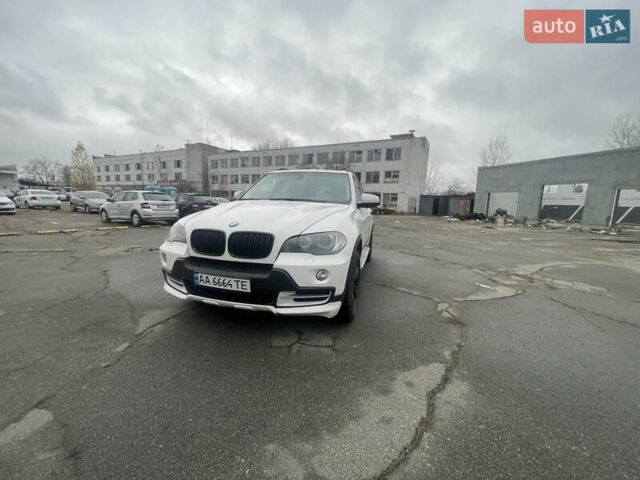 Белый БМВ Х5, объемом двигателя 3 л и пробегом 203 тыс. км за 9500 $, фото 14 на Automoto.ua