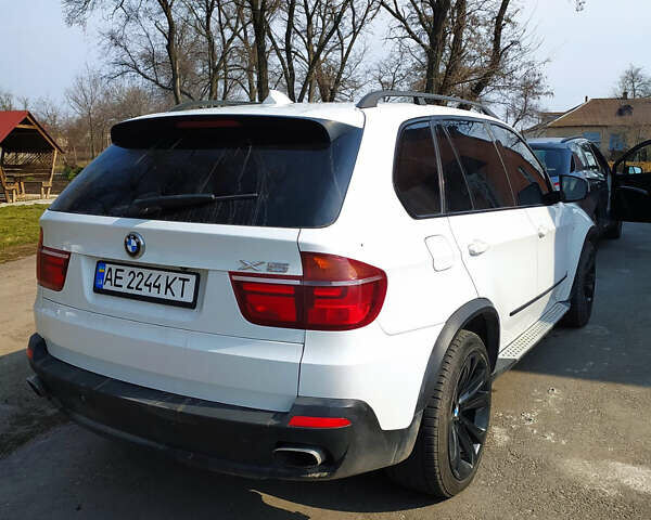 Білий БМВ Х5, об'ємом двигуна 4.8 л та пробігом 180 тис. км за 11499 $, фото 17 на Automoto.ua