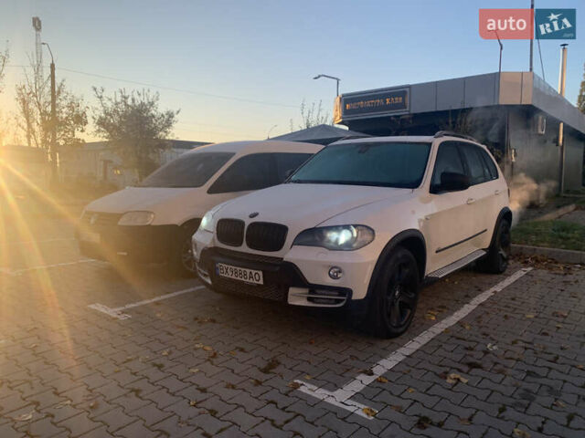 Белый БМВ Х5, объемом двигателя 4.8 л и пробегом 269 тыс. км за 10999 $, фото 1 на Automoto.ua