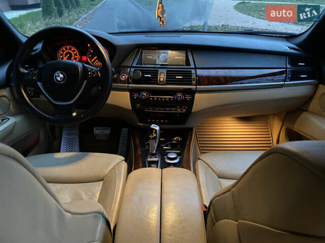 Белый БМВ Х5, объемом двигателя 4.8 л и пробегом 232 тыс. км за 11000 $, фото 49 на Automoto.ua