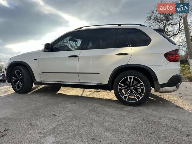 Белый БМВ Х5, объемом двигателя 4.8 л и пробегом 190 тыс. км за 9999 $, фото 11 на Automoto.ua