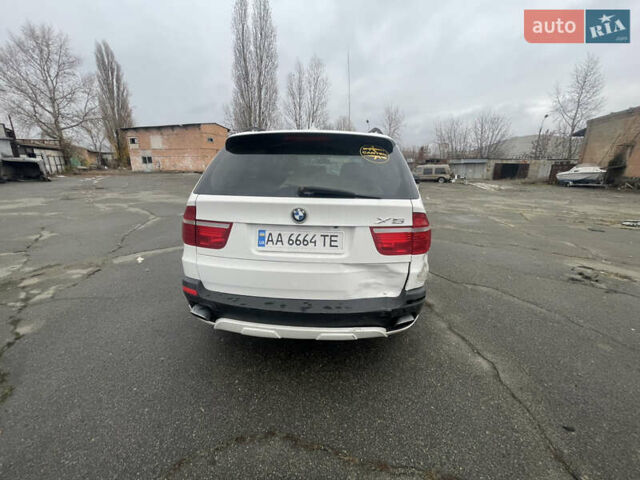 Белый БМВ Х5, объемом двигателя 3 л и пробегом 203 тыс. км за 9500 $, фото 6 на Automoto.ua