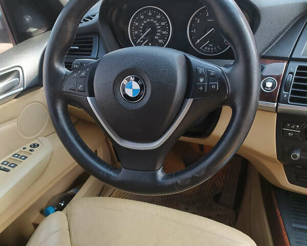 Білий БМВ Х5, об'ємом двигуна 4.8 л та пробігом 180 тис. км за 11499 $, фото 19 на Automoto.ua