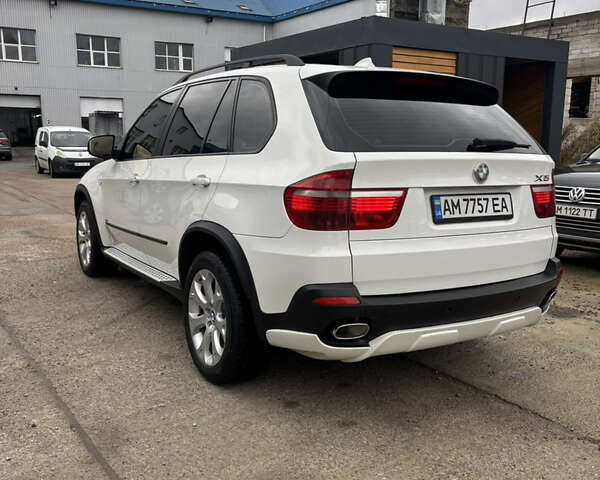 Белый БМВ Х5, объемом двигателя 2.99 л и пробегом 314 тыс. км за 14300 $, фото 18 на Automoto.ua