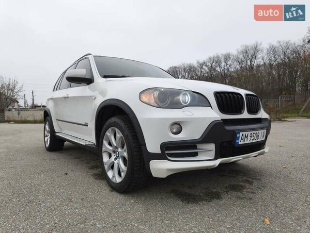 Белый БМВ Х5, объемом двигателя 3 л и пробегом 314 тыс. км за 14699 $, фото 24 на Automoto.ua