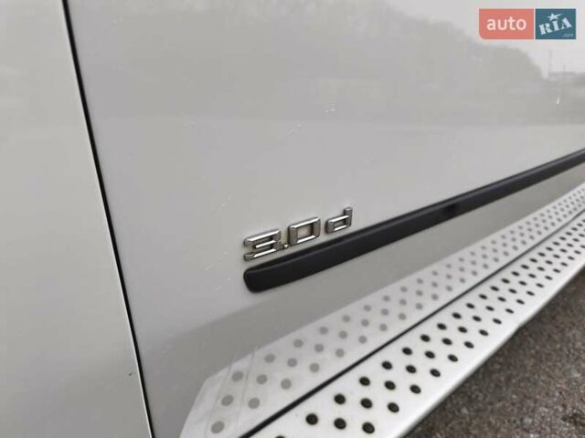 Белый БМВ Х5, объемом двигателя 3 л и пробегом 314 тыс. км за 14699 $, фото 55 на Automoto.ua