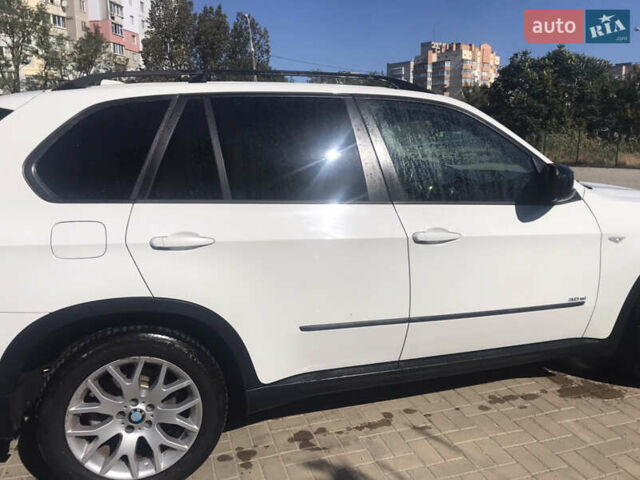Білий БМВ Х5, об'ємом двигуна 3 л та пробігом 283 тис. км за 11900 $, фото 1 на Automoto.ua