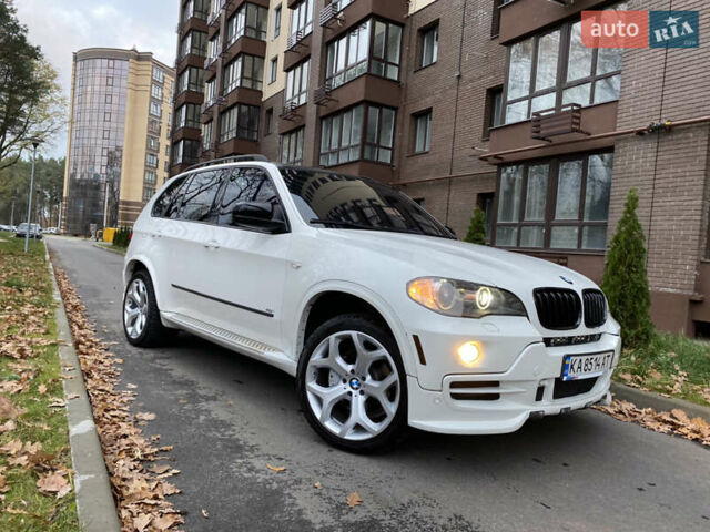 Белый БМВ Х5, объемом двигателя 4.8 л и пробегом 232 тыс. км за 11000 $, фото 1 на Automoto.ua