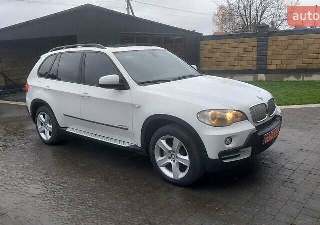 Белый БМВ Х5, объемом двигателя 3 л и пробегом 264 тыс. км за 15000 $, фото 8 на Automoto.ua
