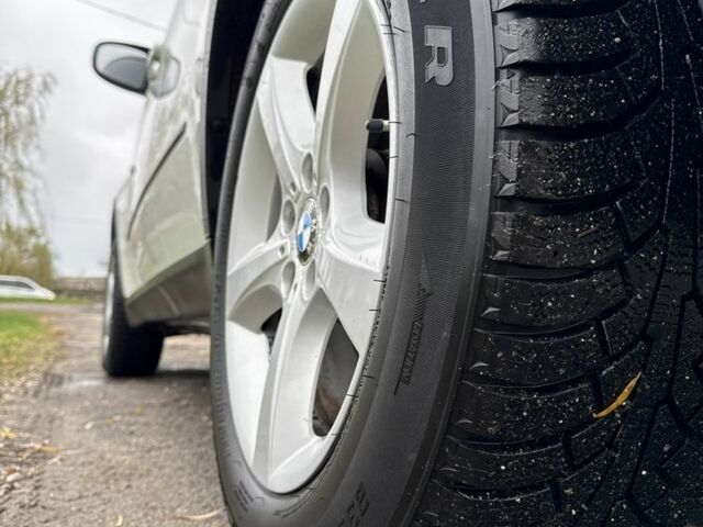 Белый БМВ Х5, объемом двигателя 3 л и пробегом 251 тыс. км за 13800 $, фото 8 на Automoto.ua