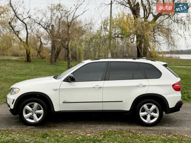 Білий БМВ Х5, об'ємом двигуна 2.99 л та пробігом 251 тис. км за 13800 $, фото 7 на Automoto.ua