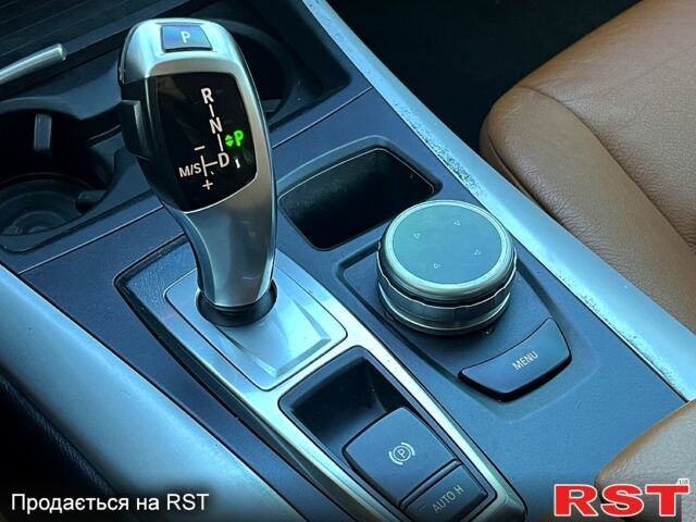 БМВ Х5 2009 в Николаеве на Automoto.ua Белый БМВ Х5, объемом двигателя 3 л и пробегом 284 тыс. км за 13499 $, фото 2 на Automoto.ua