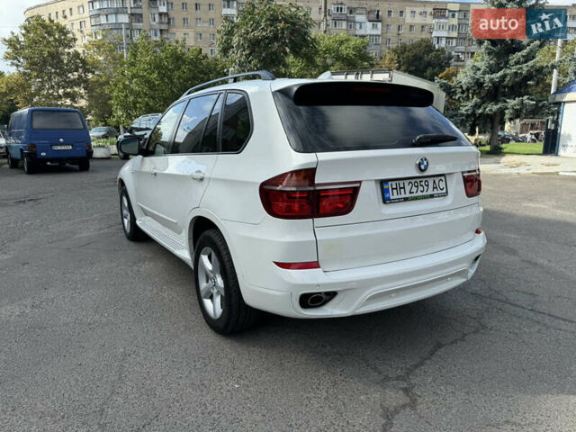 Белый БМВ Х5, объемом двигателя 2.99 л и пробегом 195 тыс. км за 15500 $, фото 4 на Automoto.ua