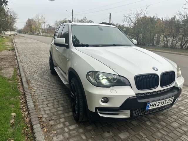 Белый БМВ Х5, объемом двигателя 3 л и пробегом 303 тыс. км за 16500 $, фото 4 на Automoto.ua