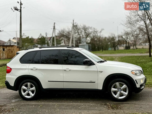 Білий БМВ Х5, об'ємом двигуна 2.99 л та пробігом 251 тис. км за 13800 $, фото 3 на Automoto.ua