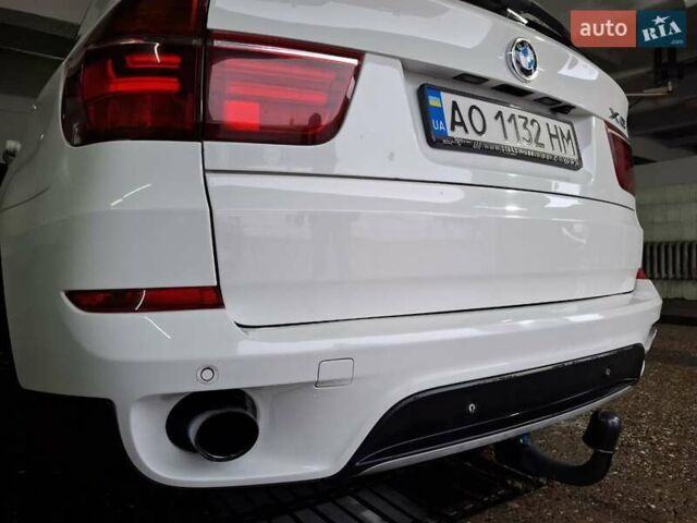 Белый БМВ Х5, объемом двигателя 3 л и пробегом 252 тыс. км за 23000 $, фото 13 на Automoto.ua