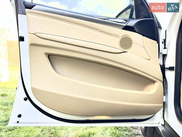 Білий БМВ Х5, об'ємом двигуна 3 л та пробігом 244 тис. км за 13800 $, фото 60 на Automoto.ua