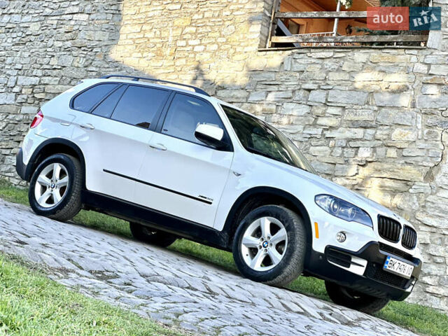 Білий БМВ Х5, об'ємом двигуна 3 л та пробігом 244 тис. км за 13800 $, фото 16 на Automoto.ua