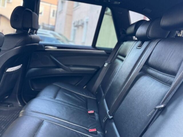 Белый БМВ Х5, объемом двигателя 3 л и пробегом 291 тыс. км за 14990 $, фото 19 на Automoto.ua