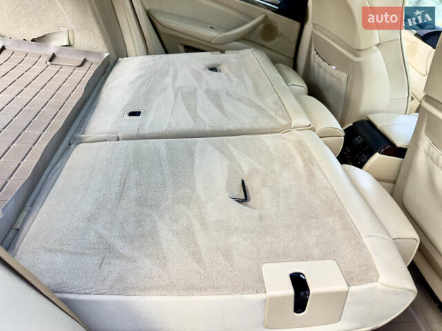 Білий БМВ Х5, об'ємом двигуна 3 л та пробігом 244 тис. км за 13800 $, фото 124 на Automoto.ua