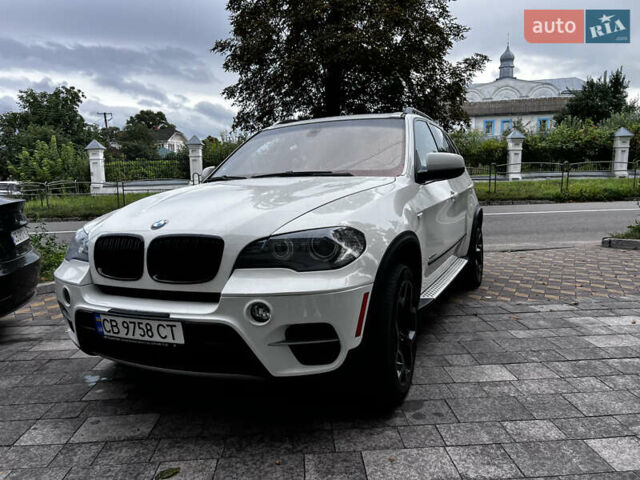 Белый БМВ Х5, объемом двигателя 3 л и пробегом 242 тыс. км за 20000 $, фото 2 на Automoto.ua