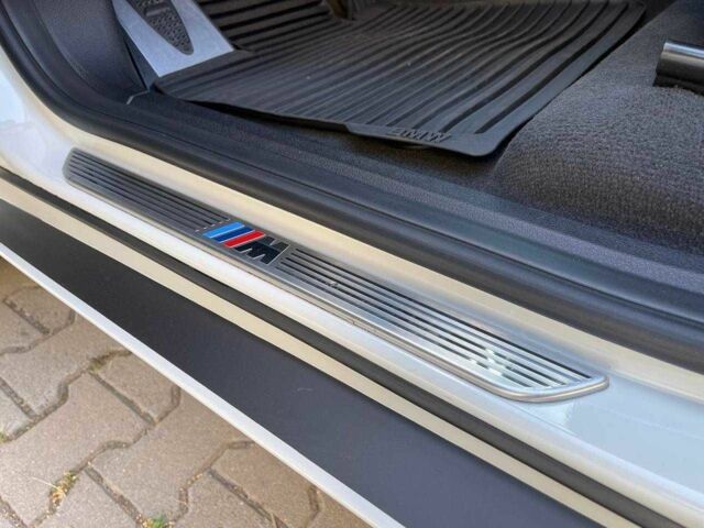 Белый БМВ Х5, объемом двигателя 3 л и пробегом 260 тыс. км за 21000 $, фото 16 на Automoto.ua