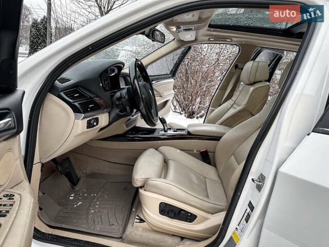 Белый БМВ Х5, объемом двигателя 3 л и пробегом 245 тыс. км за 11777 $, фото 8 на Automoto.ua