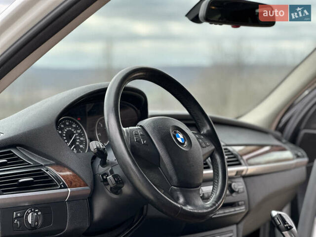 Білий БМВ Х5, об'ємом двигуна 3 л та пробігом 325 тис. км за 17200 $, фото 10 на Automoto.ua