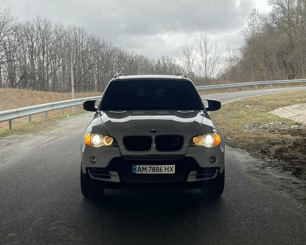 Белый БМВ Х5, объемом двигателя 3 л и пробегом 420 тыс. км за 9300 $, фото 22 на Automoto.ua