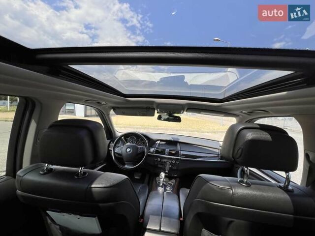 Белый БМВ Х5, объемом двигателя 2.98 л и пробегом 219 тыс. км за 11500 $, фото 16 на Automoto.ua