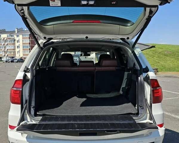 Белый БМВ Х5, объемом двигателя 2.98 л и пробегом 209 тыс. км за 13900 $, фото 3 на Automoto.ua