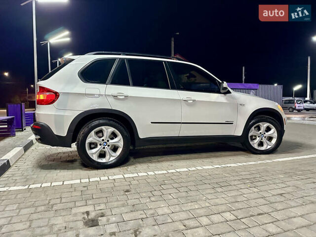 Белый БМВ Х5, объемом двигателя 3 л и пробегом 244 тыс. км за 11700 $, фото 5 на Automoto.ua