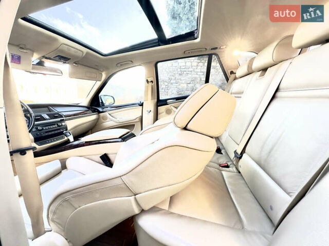 Білий БМВ Х5, об'ємом двигуна 3 л та пробігом 244 тис. км за 13800 $, фото 98 на Automoto.ua