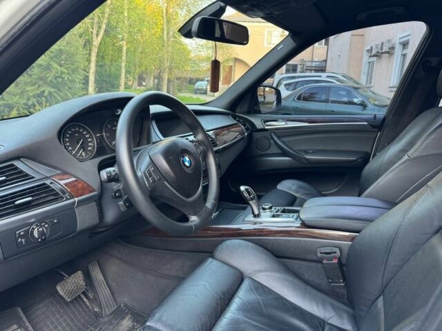 Белый БМВ Х5, объемом двигателя 3 л и пробегом 291 тыс. км за 14990 $, фото 11 на Automoto.ua