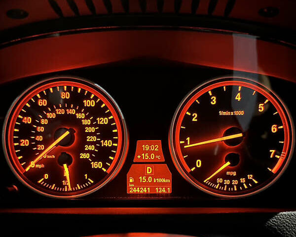 Белый БМВ Х5, объемом двигателя 3 л и пробегом 244 тыс. км за 11700 $, фото 23 на Automoto.ua