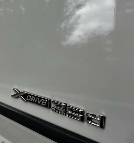 Белый БМВ Х5, объемом двигателя 3 л и пробегом 272 тыс. км за 16500 $, фото 26 на Automoto.ua