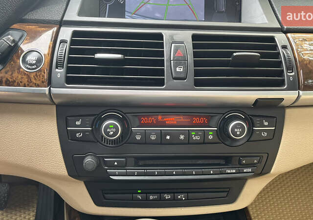 Белый БМВ Х5, объемом двигателя 3 л и пробегом 235 тыс. км за 17500 $, фото 19 на Automoto.ua