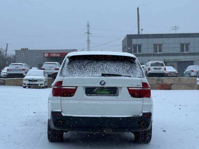 Белый БМВ Х5, объемом двигателя 3 л и пробегом 338 тыс. км за 13750 $, фото 3 на Automoto.ua