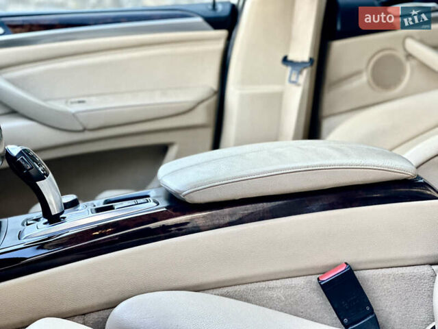 Білий БМВ Х5, об'ємом двигуна 3 л та пробігом 244 тис. км за 13800 $, фото 65 на Automoto.ua