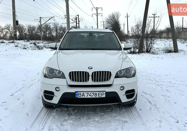 Белый БМВ Х5, объемом двигателя 2.99 л и пробегом 271 тыс. км за 22000 $, фото 1 на Automoto.ua