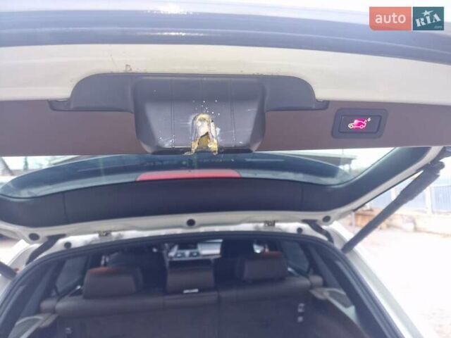 Белый БМВ Х5, объемом двигателя 3 л и пробегом 265 тыс. км за 16000 $, фото 16 на Automoto.ua