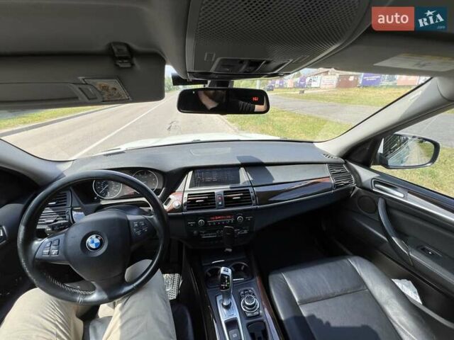 Белый БМВ Х5, объемом двигателя 2.98 л и пробегом 219 тыс. км за 11500 $, фото 23 на Automoto.ua