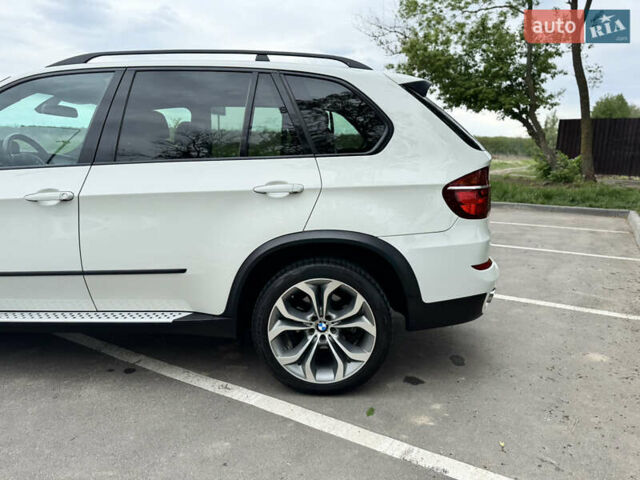 Білий БМВ Х5, об'ємом двигуна 3 л та пробігом 244 тис. км за 21500 $, фото 22 на Automoto.ua