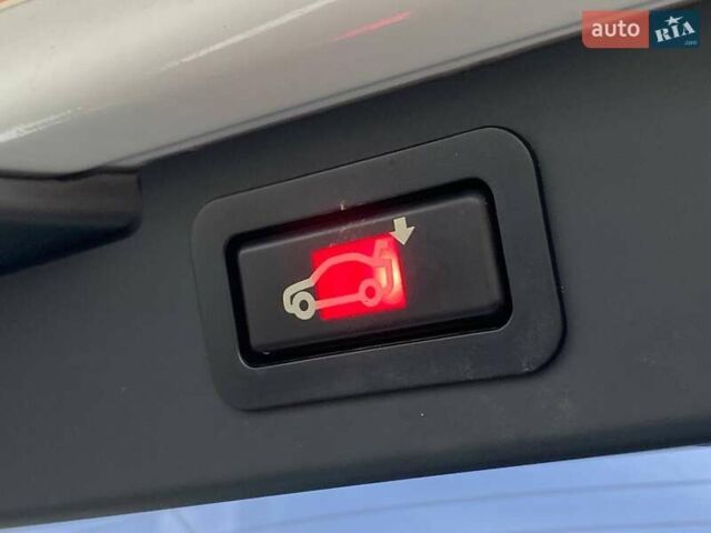 Білий БМВ Х5, об'ємом двигуна 3 л та пробігом 309 тис. км за 12990 $, фото 17 на Automoto.ua