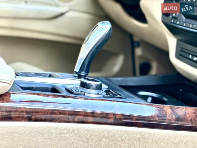 Білий БМВ Х5, об'ємом двигуна 3 л та пробігом 244 тис. км за 13800 $, фото 82 на Automoto.ua
