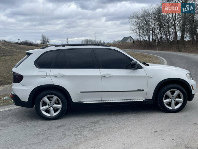 Белый БМВ Х5, объемом двигателя 3 л и пробегом 420 тыс. км за 9300 $, фото 4 на Automoto.ua
